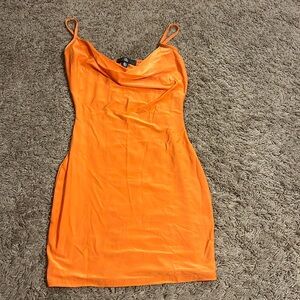 Cowl neck, orange bodycon dress ￼🤩🤩